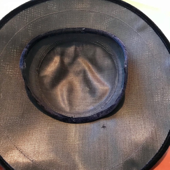 Elegant gorgeous wide rim hat. - Picture 5 of 6